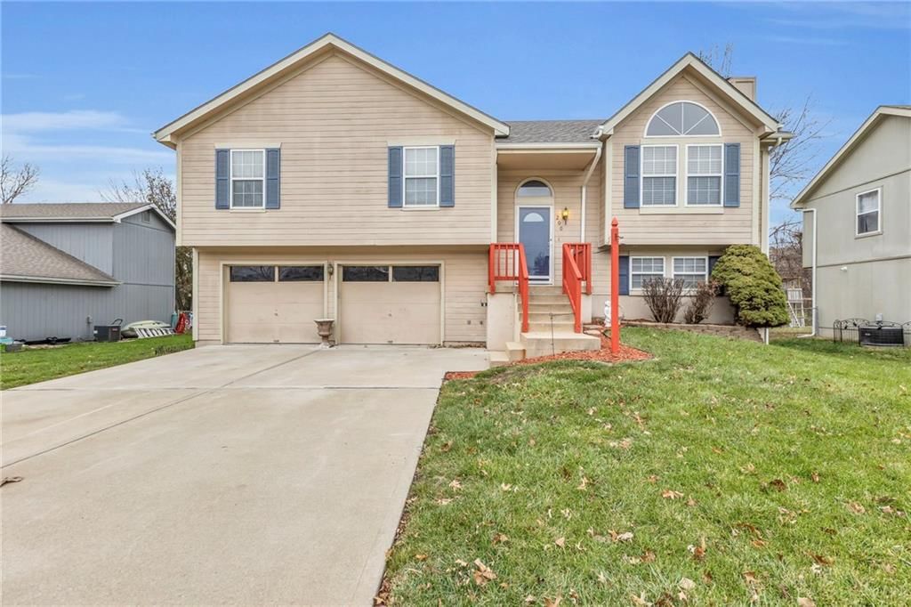 200 S Huntsman Boulevard — photo 3