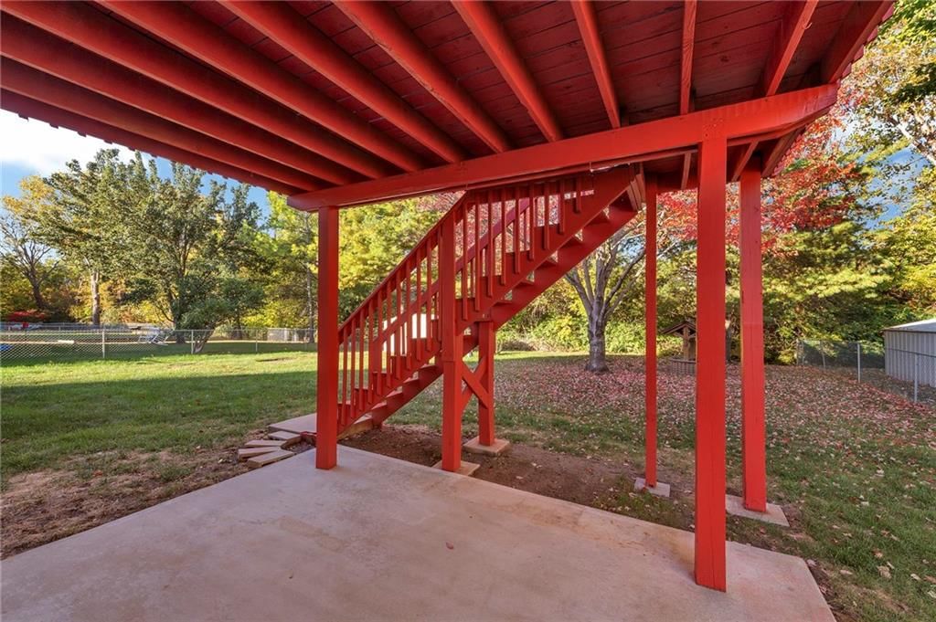 200 S Huntsman Boulevard — photo 24