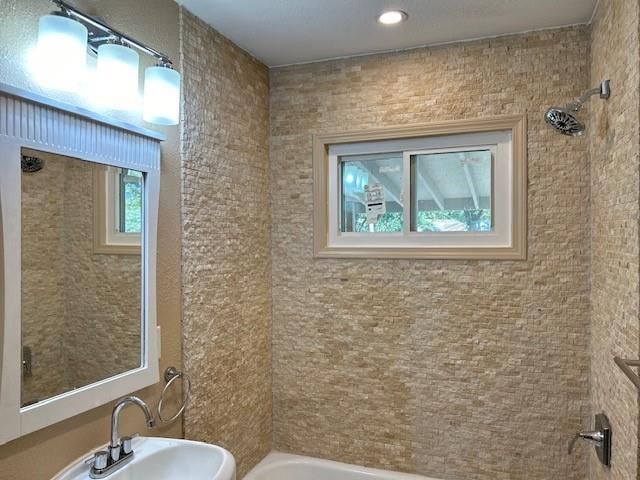 1210 Ward Avenue — photo 14