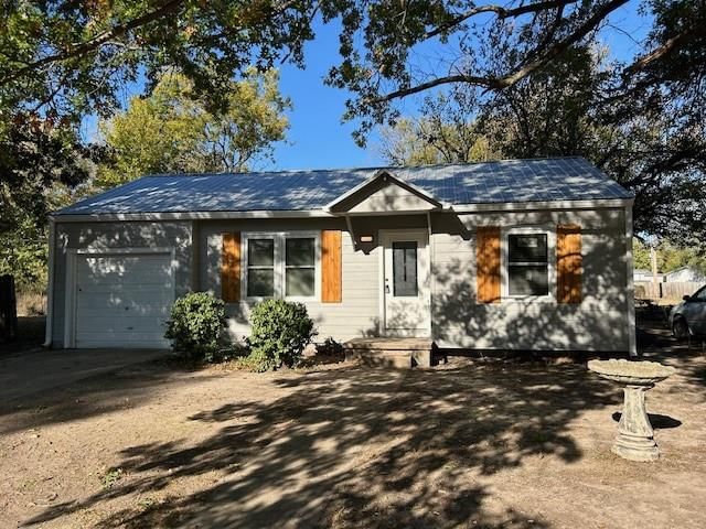 1210 Ward Avenue — photo 32