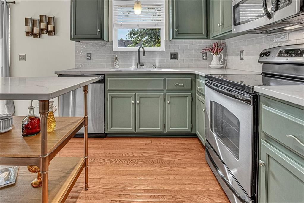 809 Southbrook Parkway — photo 14