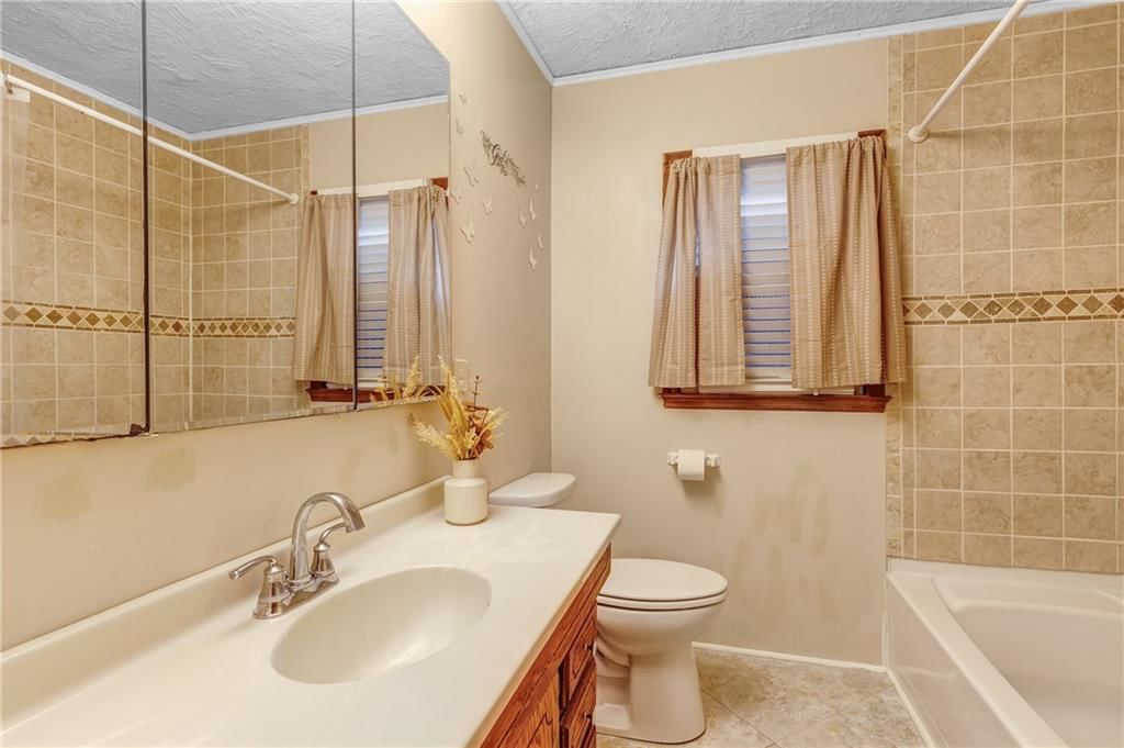 4702 Farley Avenue — photo 21