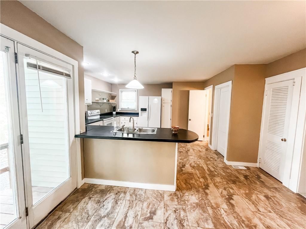 824 N Washington Street — photo 6