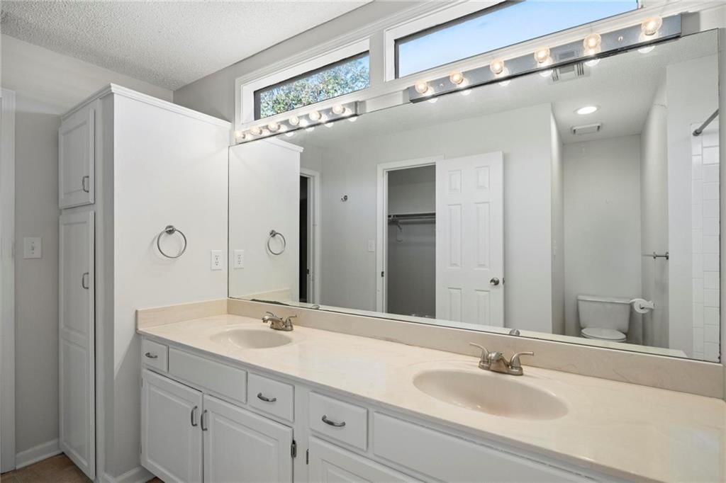 4812 Horton Street — photo 15