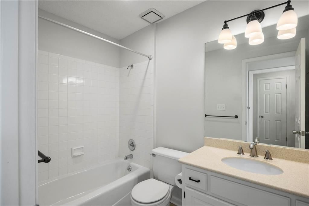 4812 Horton Street — photo 18
