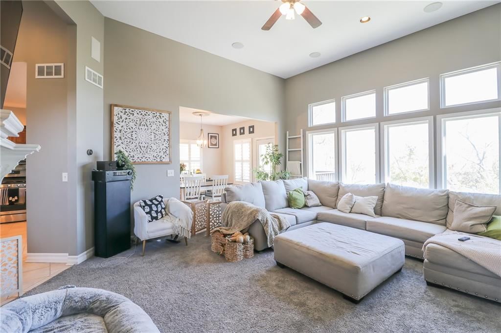705 SW Joseph Circle — photo 4