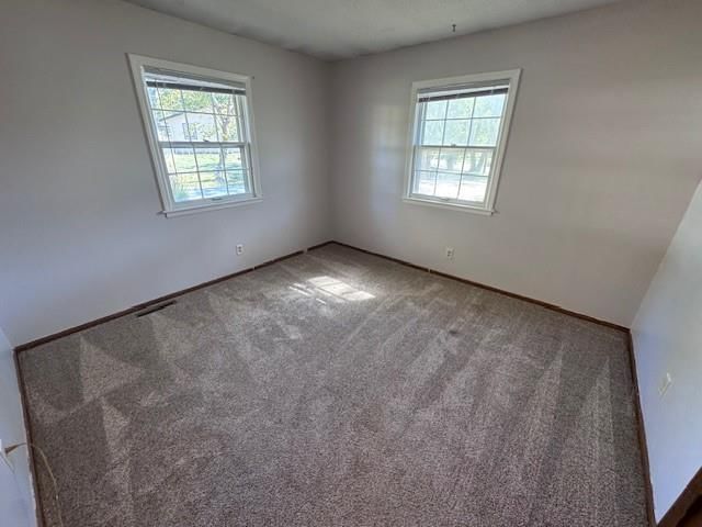 19609 Newton Avenue — photo 14