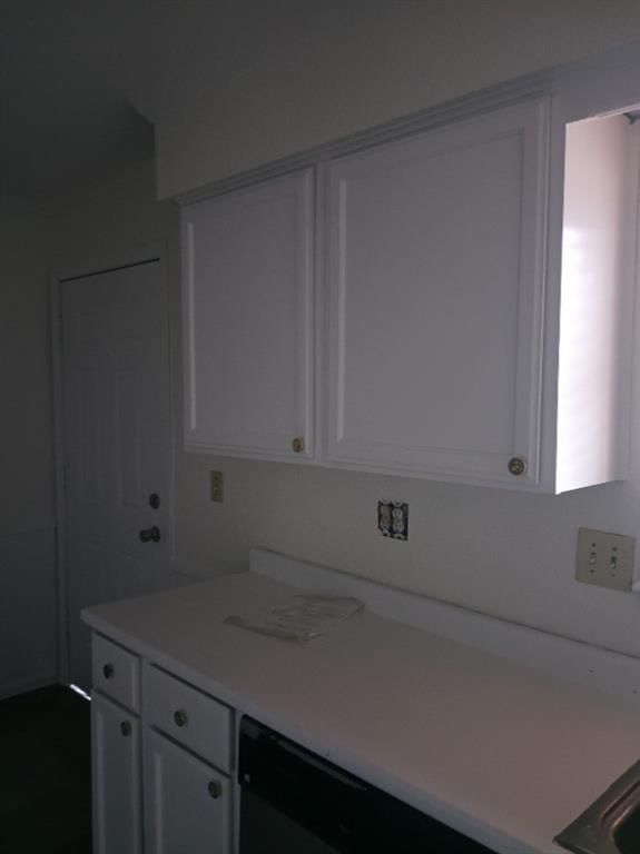 7206 Agnes Avenue — photo 9