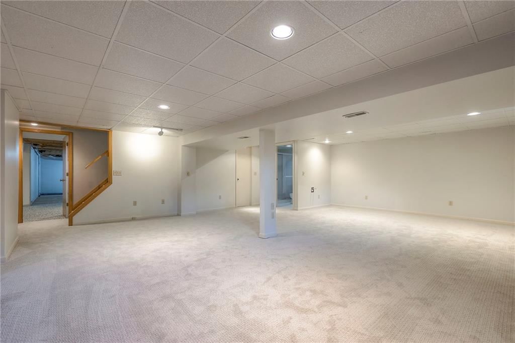 1113 SW Huntington Drive — photo 32