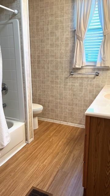 2625 Sacramento Street — photo 7