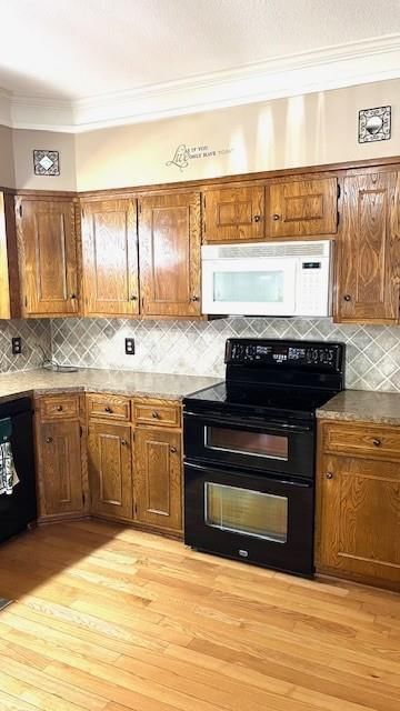 2625 Sacramento Street — photo 9