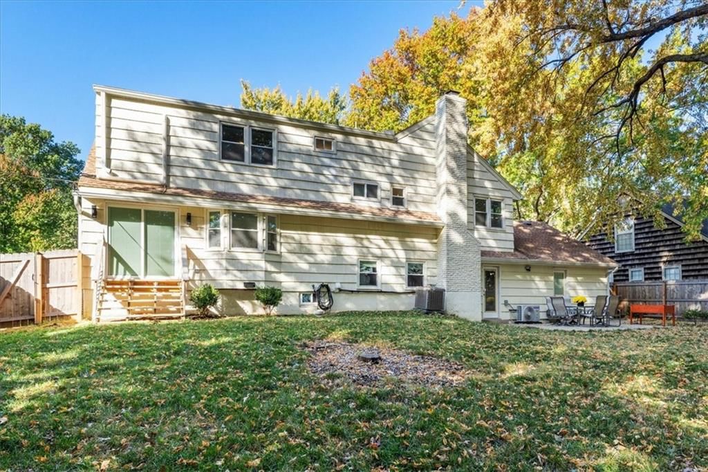 9757 Glenwood Street — photo 44