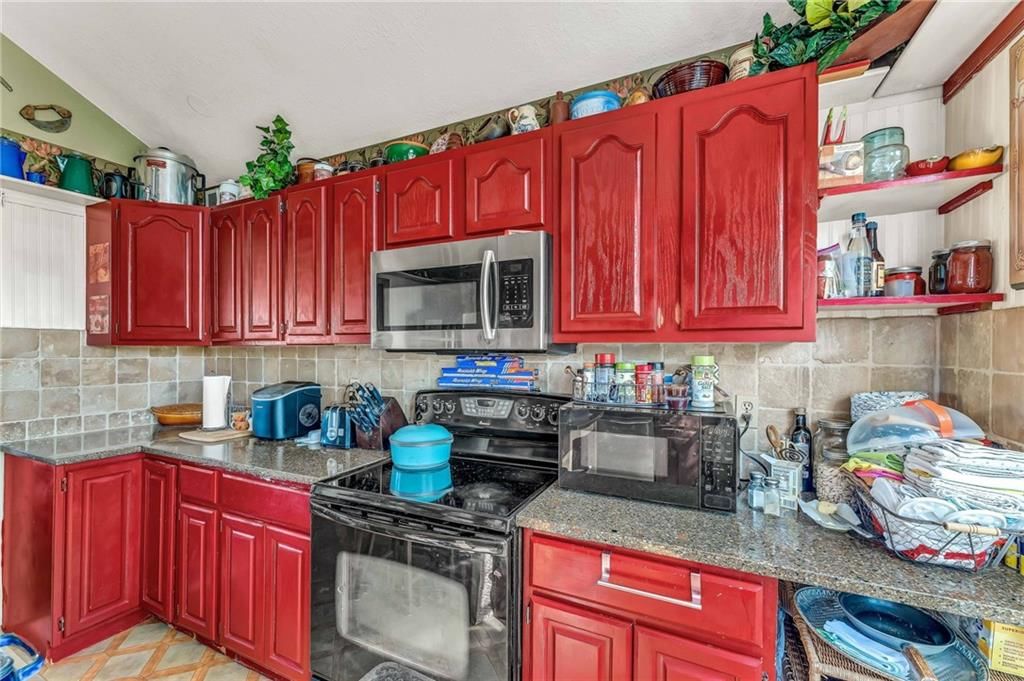 18480 Northwind Drive — photo 8