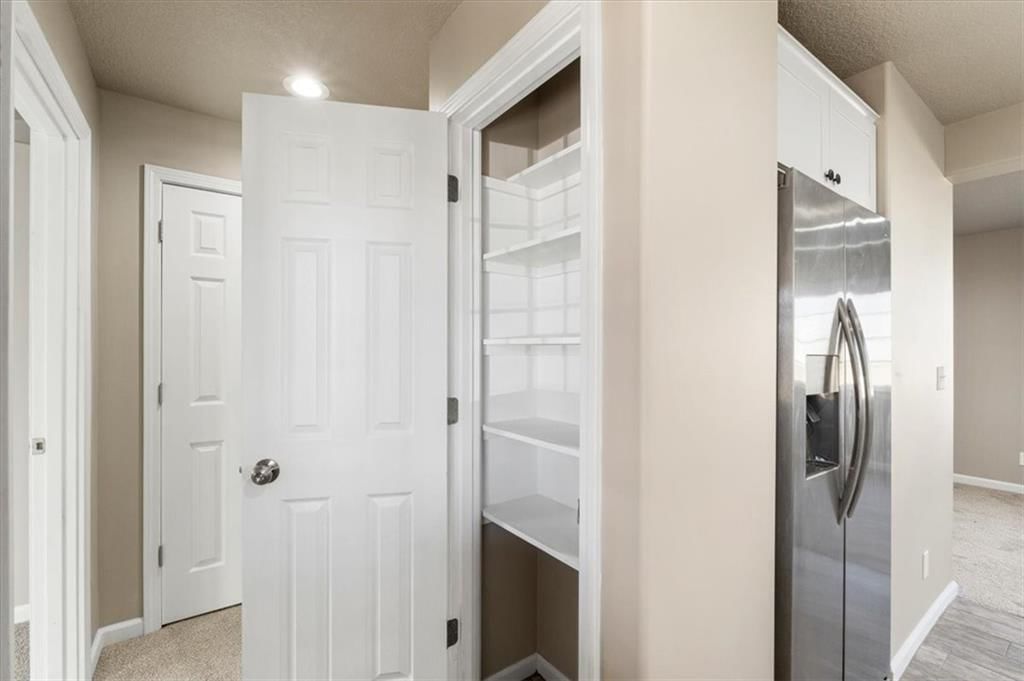 401 E Lucy Street — photo 14