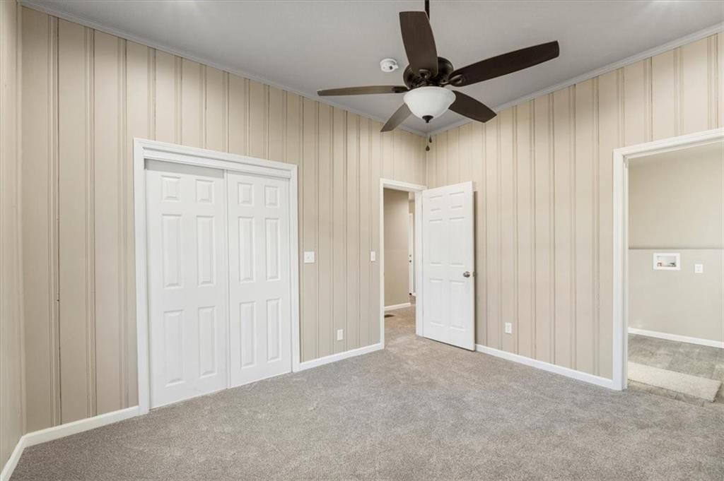 401 E Lucy Street — photo 17
