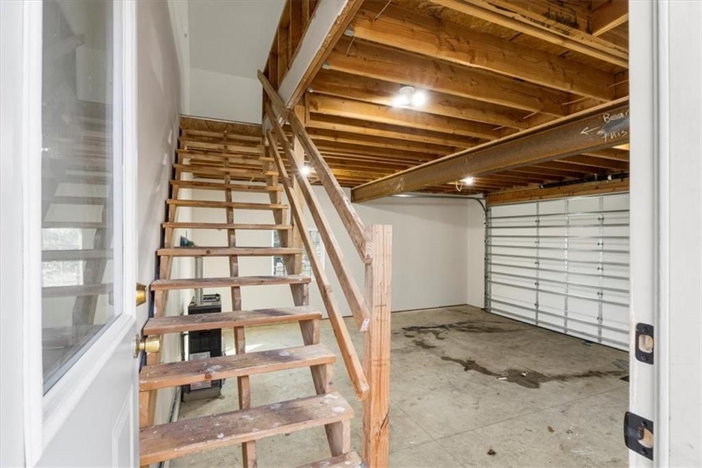 401 E Lucy Street — photo 25