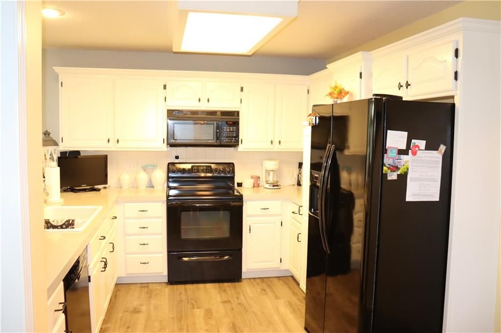 5850 Park Circle — photo 3