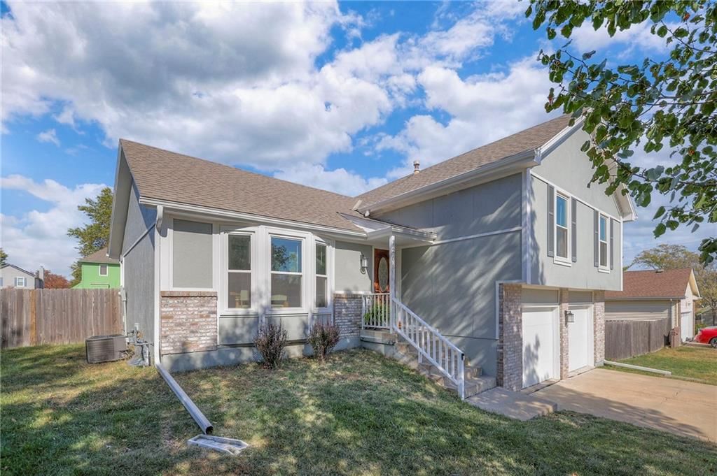 7208 E 134th Terrace — photo 3