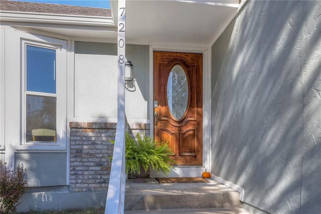 7208 E 134th Terrace — photo 4