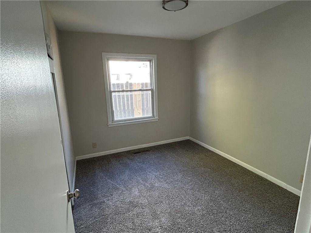 601 NE 67th Place — photo 9
