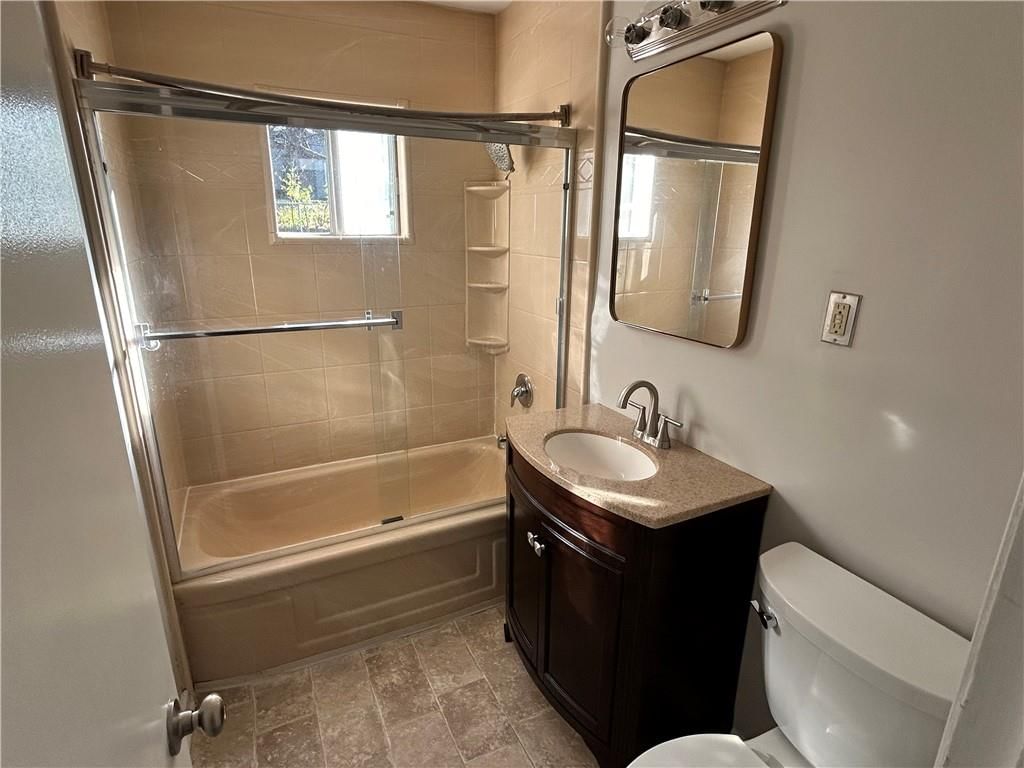 601 NE 67th Place — photo 10