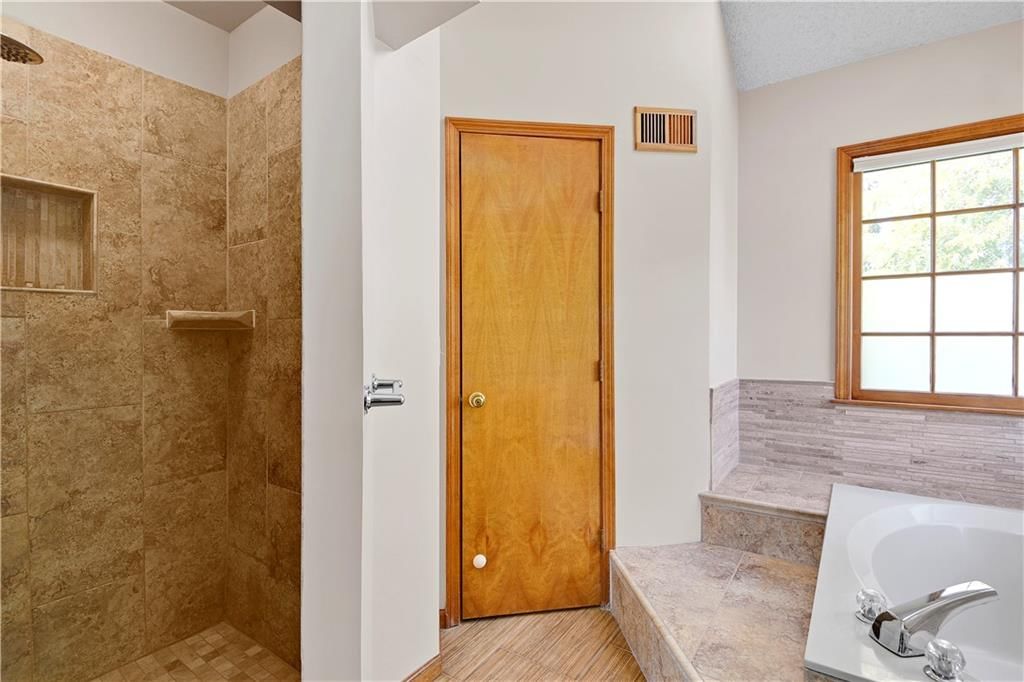 11512 Conser Street — photo 19