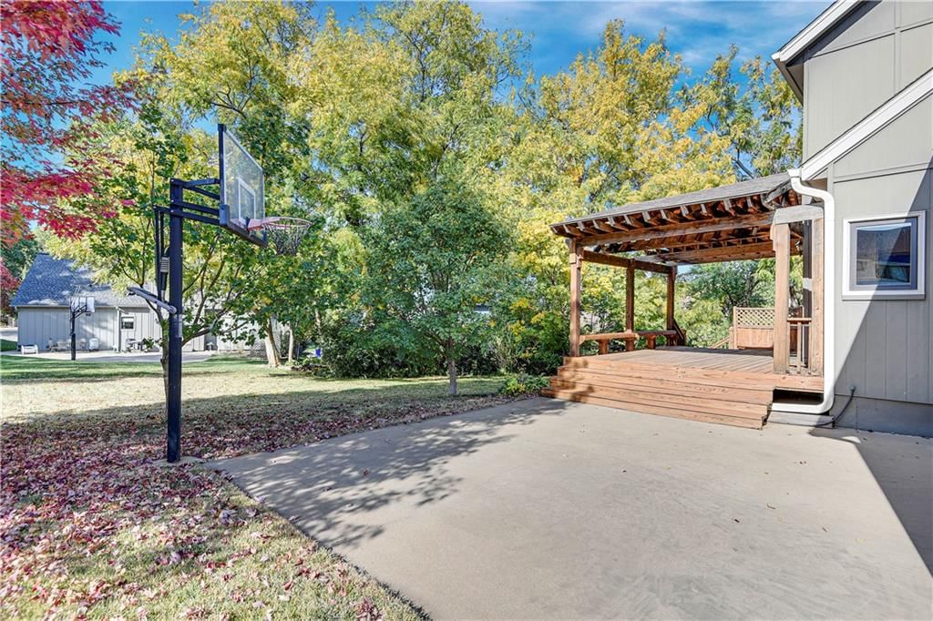 11512 Conser Street — photo 31