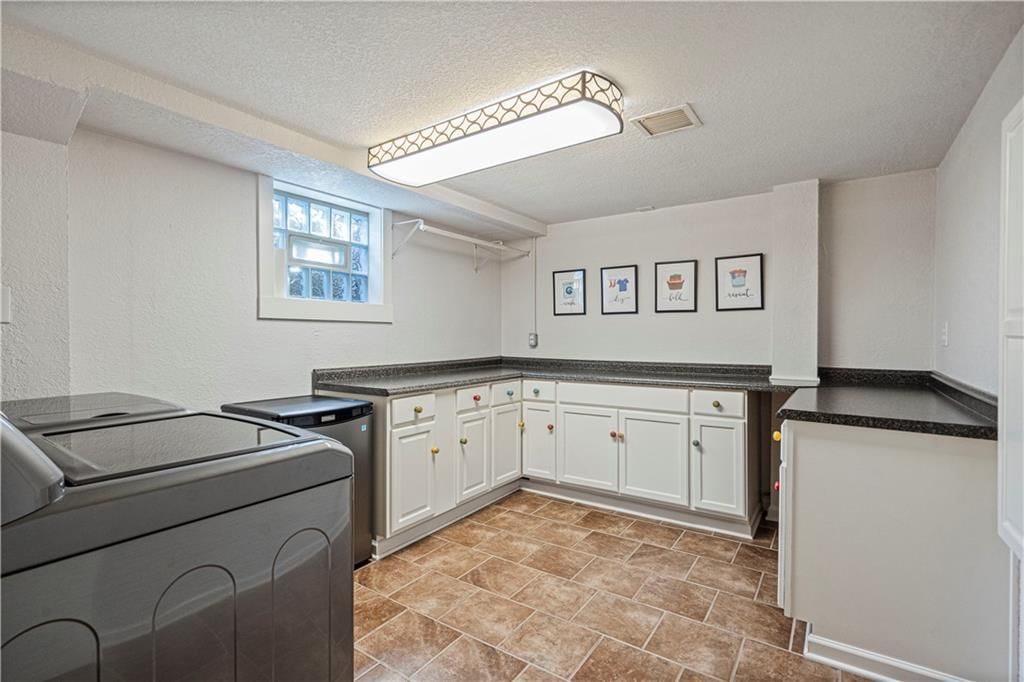 3608 W 85th Street — photo 29