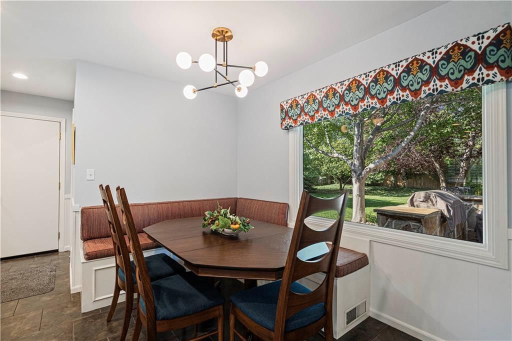 3608 W 85th Street — photo 5