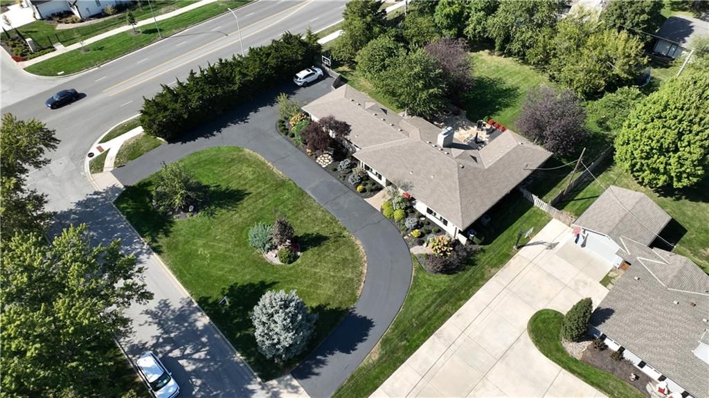 3608 W 85th Street — photo 56