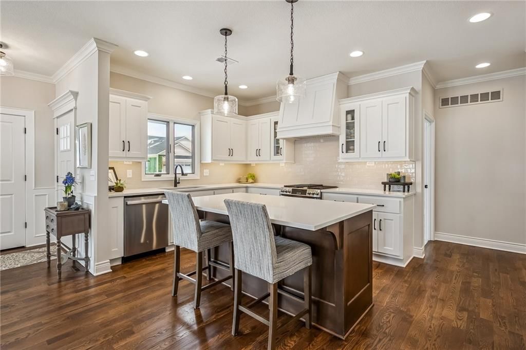 11429 S Millridge Street — photo 4