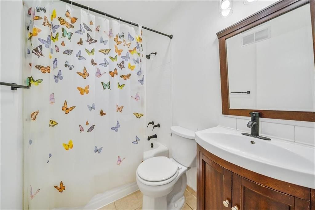 7840 Waverly Avenue — photo 17