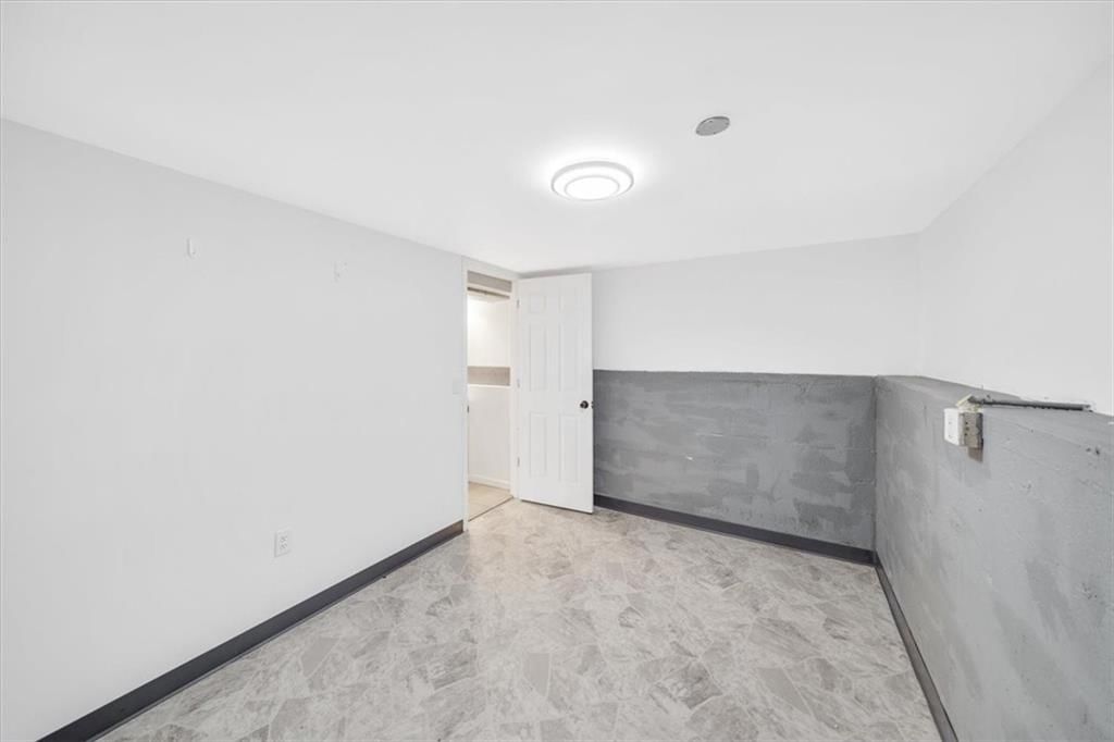 7840 Waverly Avenue — photo 21