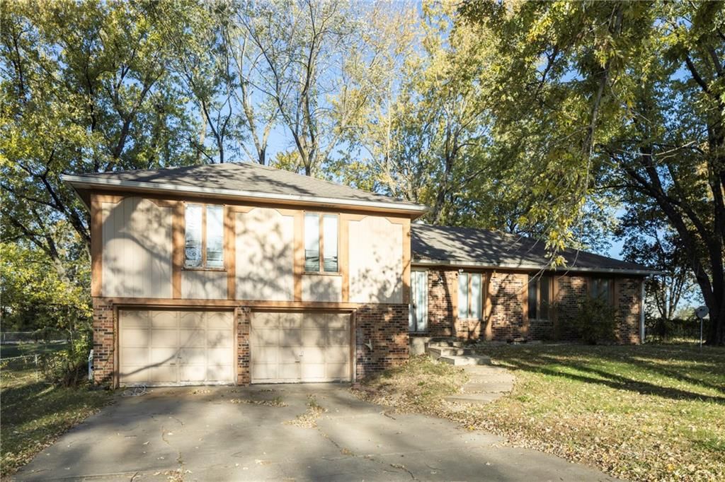 6 SE 140th Road — photo 3