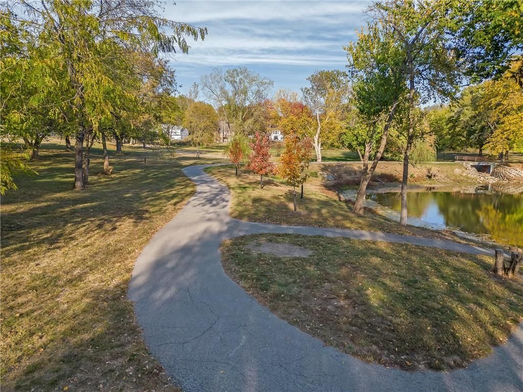 3604 NW Applewood Court — photo 35