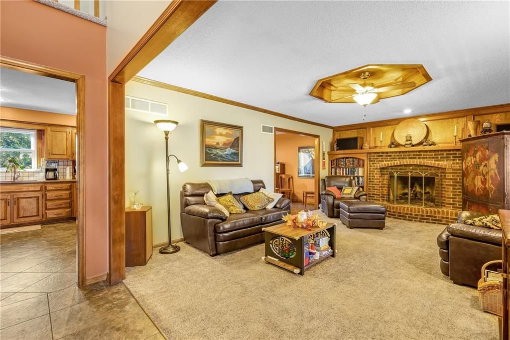 3604 NW Applewood Court — photo 6