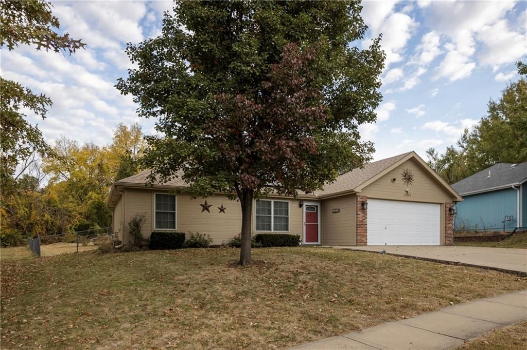 18304 E 24 Hwy Circle — photo 2
