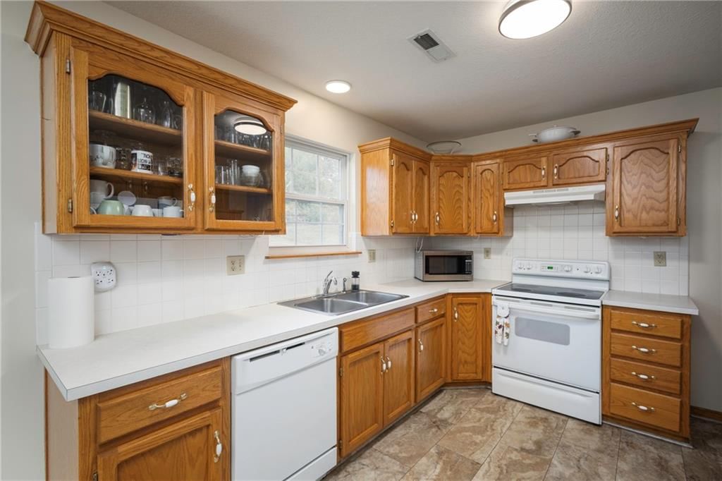 18304 E 24 Hwy Circle — photo 12