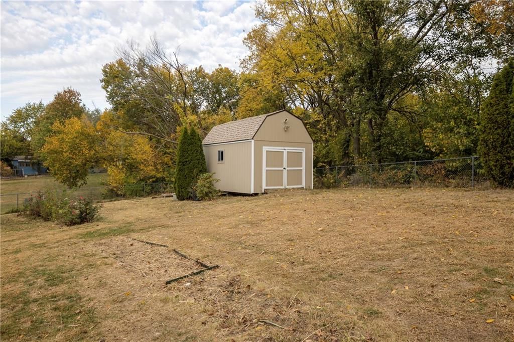 18304 E 24 Hwy Circle — photo 28