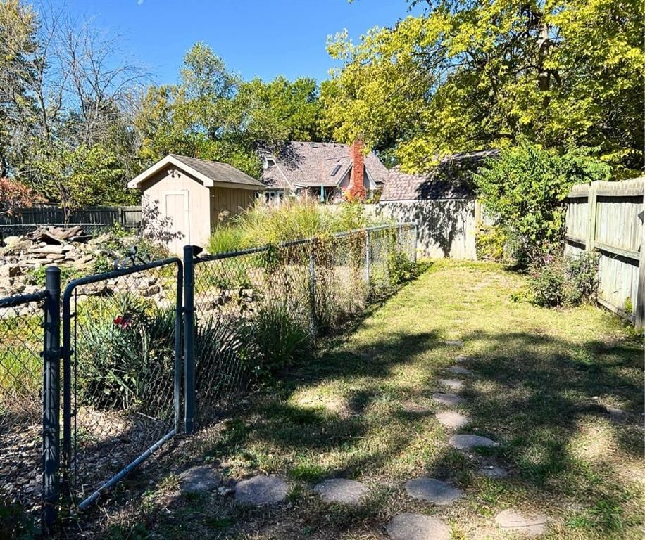 111 Jamar Drive — photo 31