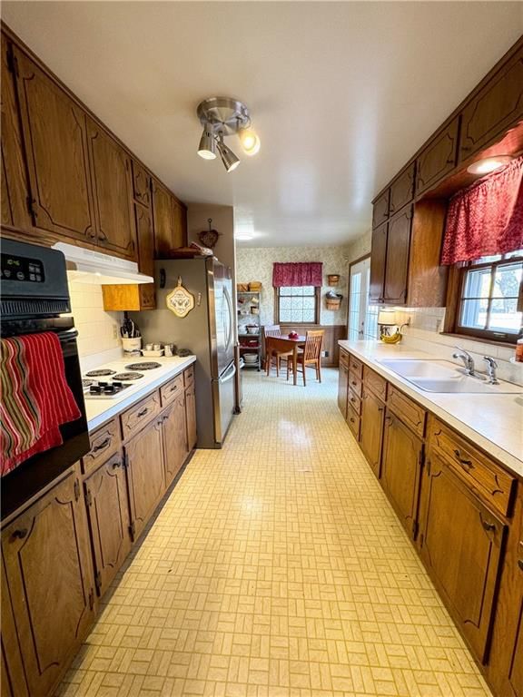 9404 E 30TH Street — photo 17
