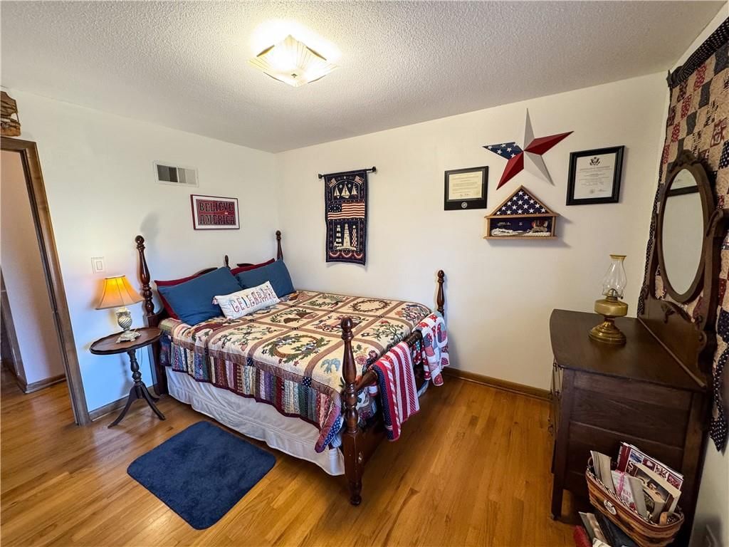 9404 E 30TH Street — photo 28