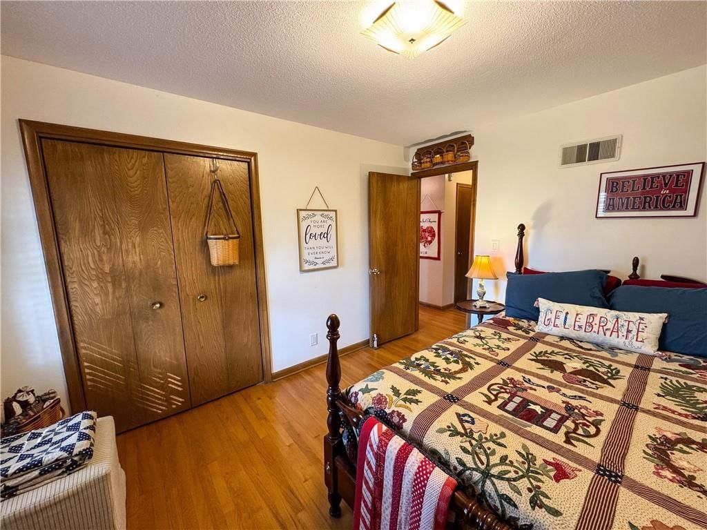 9404 E 30TH Street — photo 30
