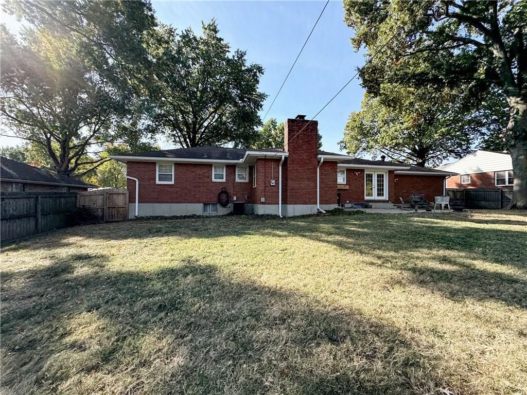9404 E 30TH Street — photo 51
