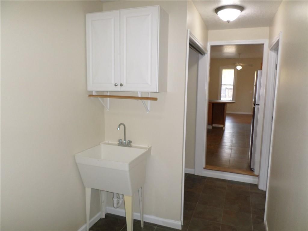 1124 Riley Street — photo 11