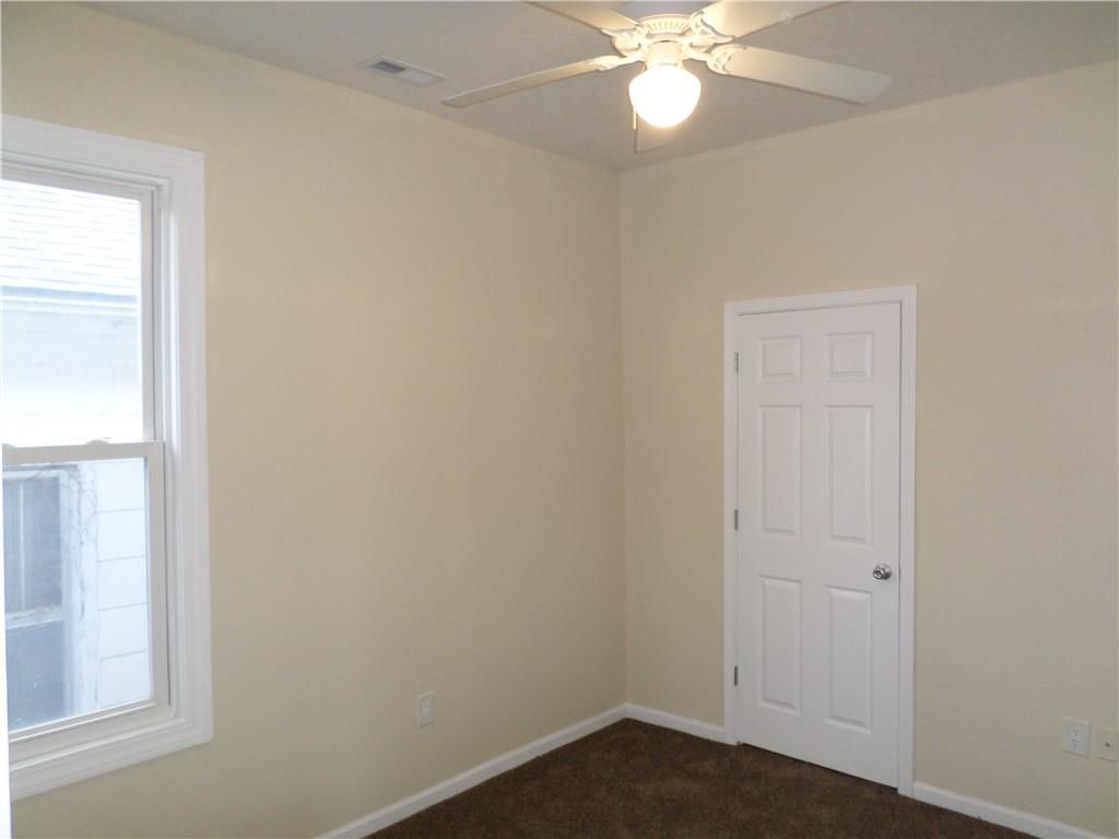 1124 Riley Street — photo 7