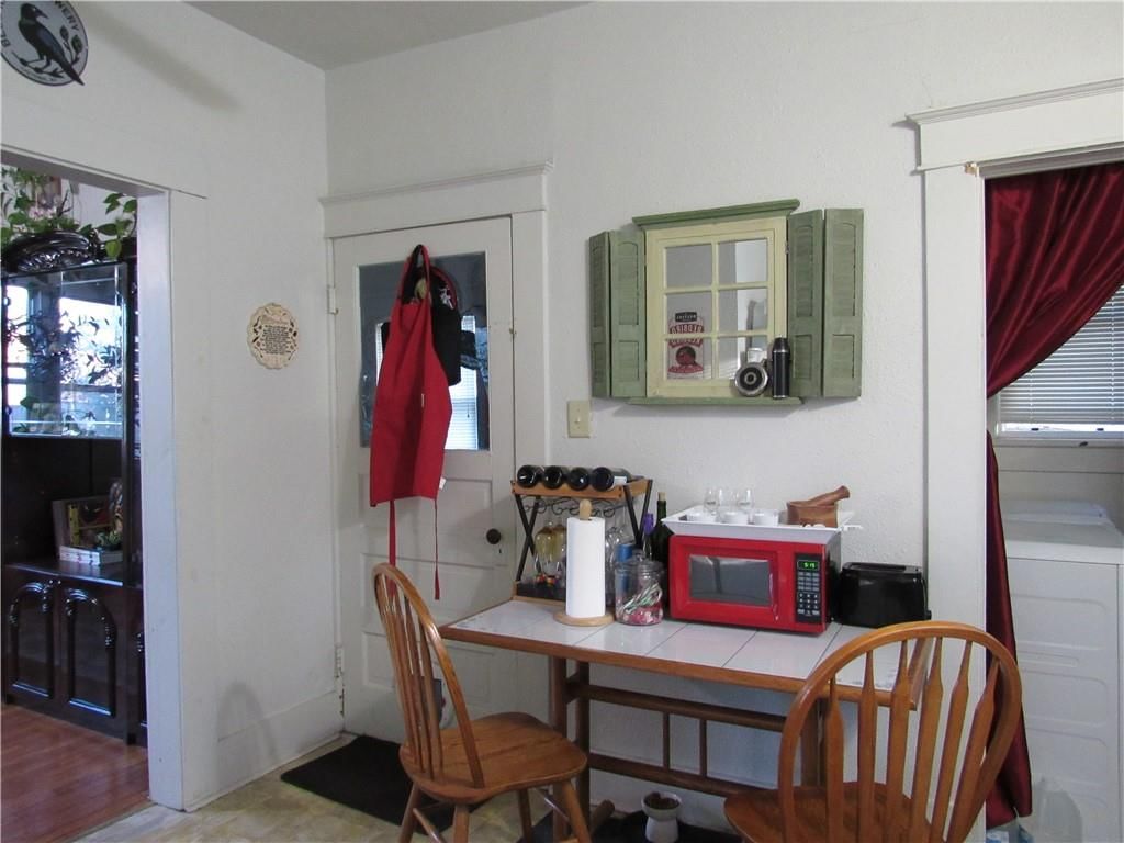 110 E 11th Street — photo 15