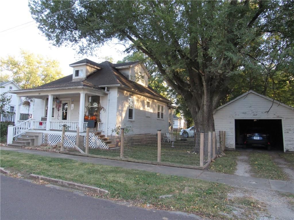 110 E 11th Street — photo 35
