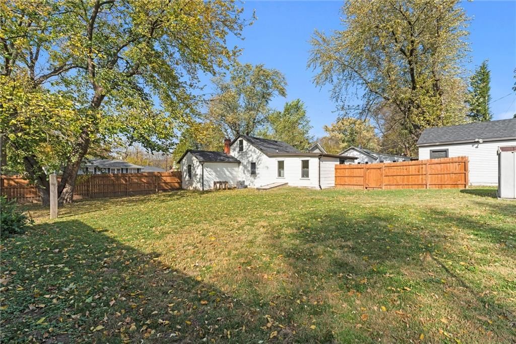 1917 S Arlington Avenue — photo 20
