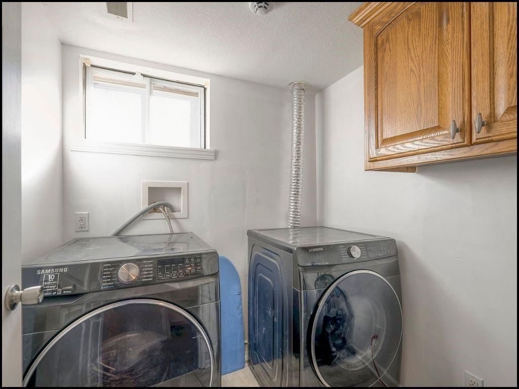 938 E Market Street — photo 33